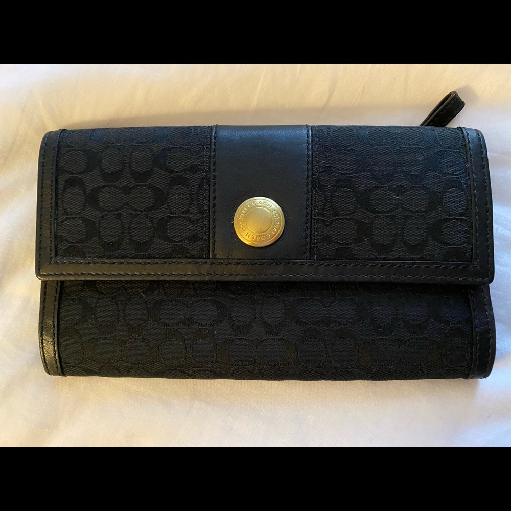 Coach wallet
